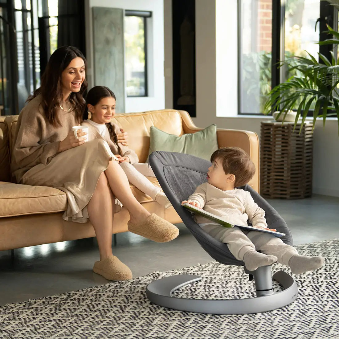 Silla Nido Bouncer Leaf Grow Driftwood